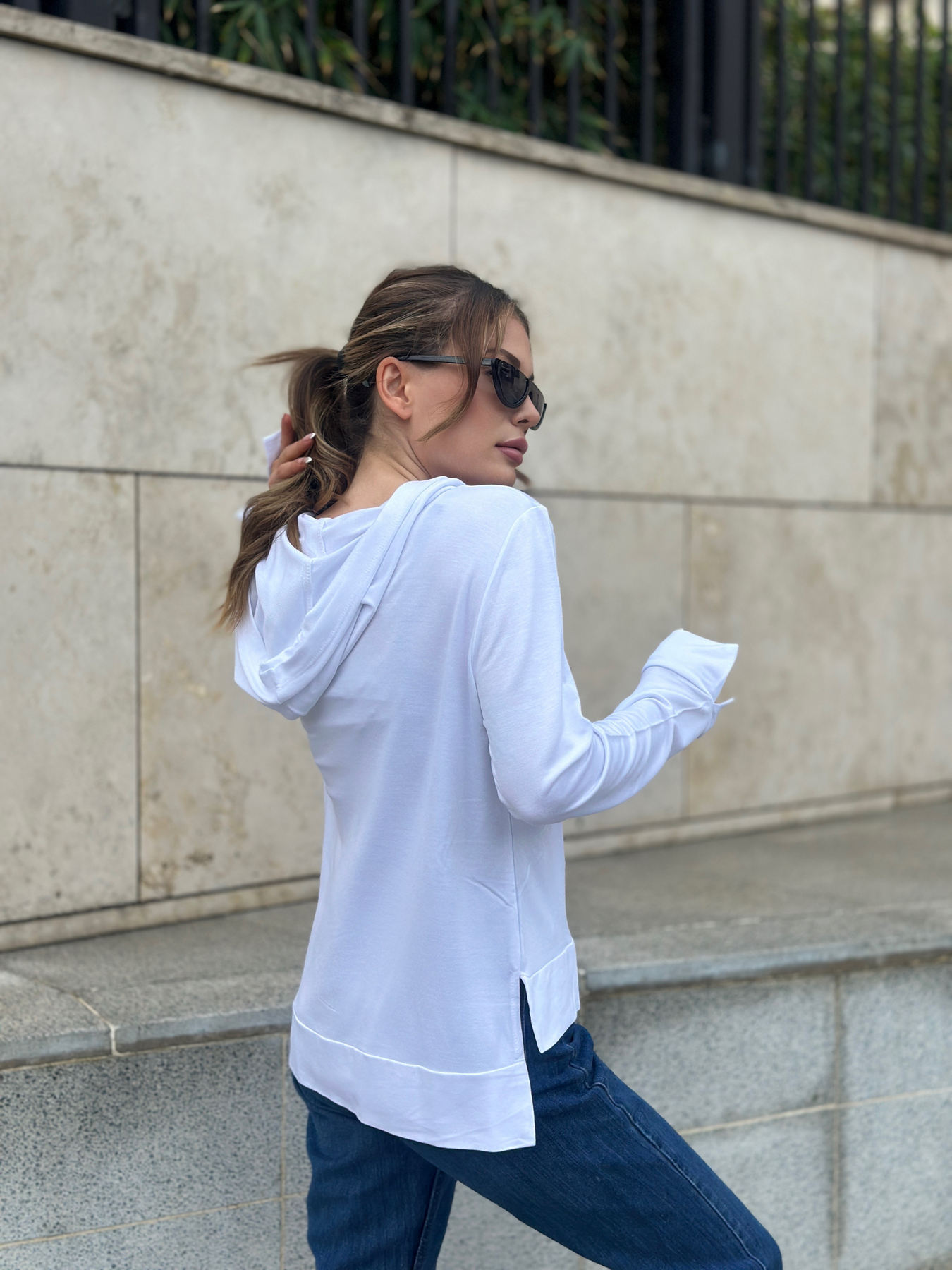 https://customers.birissine.com/public/uploads/product_gallery/700-3172_002 (1).jpg